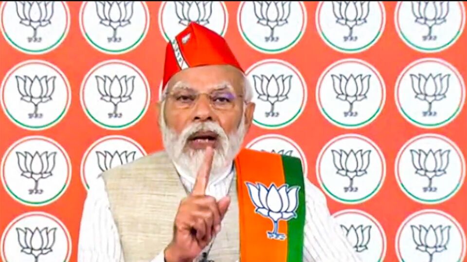 Karnataka Election: ’டபுள் எஞ்சின் அரசு’ என்றால் என்ன? பாஜக தொண்டர் கேள்விக்கு பிரதமர் மோடி பதில்