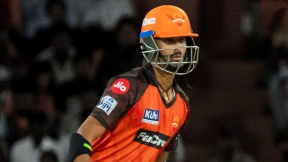 Washington Sundar: காயத்தால் ஐபிஎல் தொடரிலிருந்து விலகிய வாஷிங்டன் சுந்தர்! சன்ரைசர்ஸ்க்கு பின்னடைவு