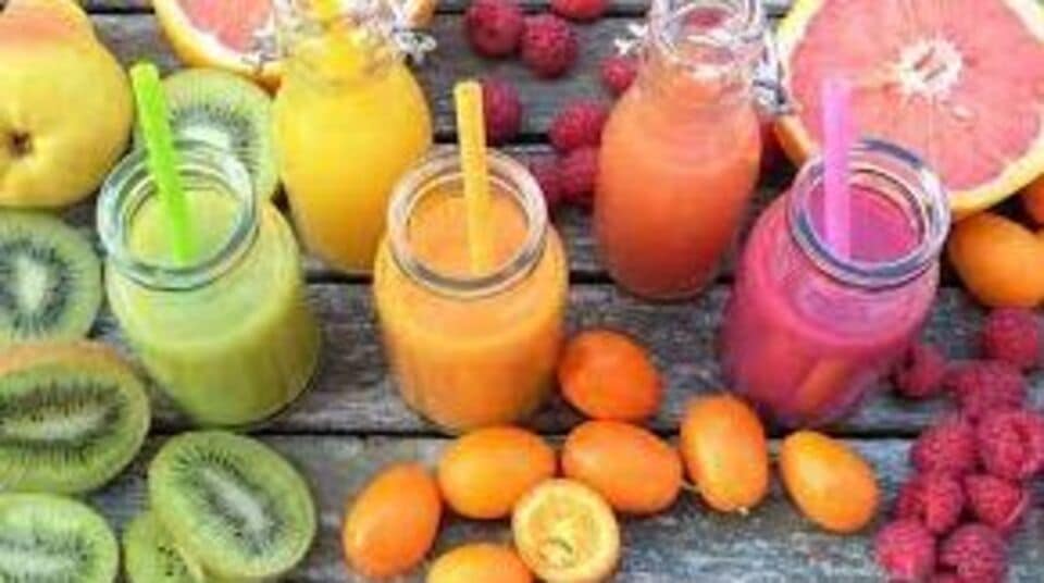 Cool Smoothies: கோடையில் தாக சாந்தி தரும் கூலான ஸ்மூத்திகள்