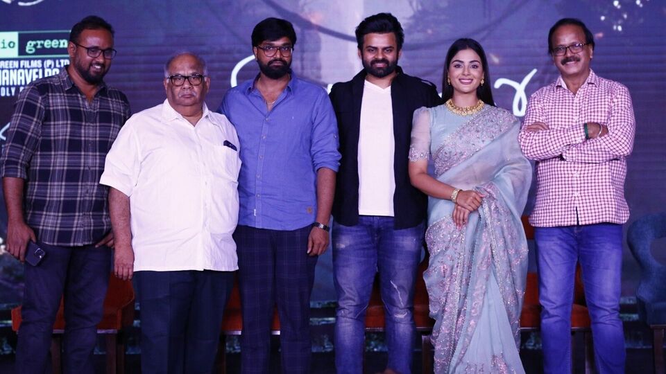 Virupaksha : இந்த படத்தில் நடித்ததற்கு ரஜினி சார் தான் எனக்கு இன்ஸ்பிரேசன்.. விரூபாக்‌ஷா நாயகன் சாய் தரம் தேஜ்!