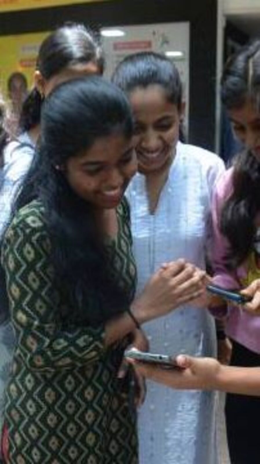 Exam Result: தேர்வு முடிவு வெளியீடு..பயத்தை எப்படி கையாள்வது?