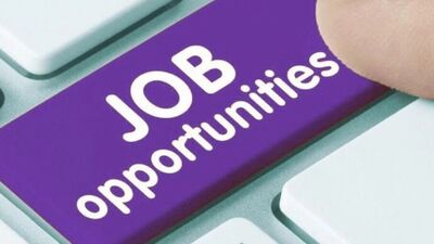 Job Opportunities : டி.என்.பி.எஸ்.சி வெளியிட்டுள்ள வேலைவாய்ப்பு தகவல்களை இங்கு தெரிந்துகொள்ளலாம்.