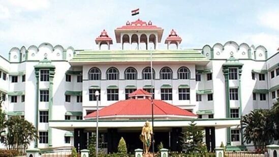 மதுரை உயர் நீதிமன்றம் மதுரை உயர் நீதிமன்றம்
