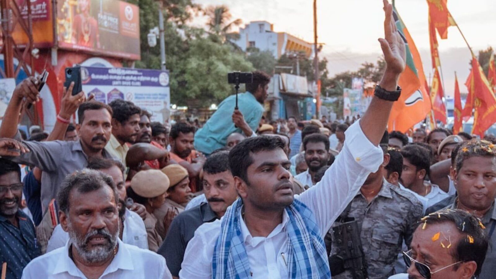 En Mann En Makkal: 'குடிப்பதில் நெம்பர் ஒன் மாநிலம் தமிழ்நாடு' யாத்திரையில்  அண்ணாமலை ஆவேசம்-en mann en makkal bjp state president annamalai speech at  aranthangi pudukottai district - HT ...