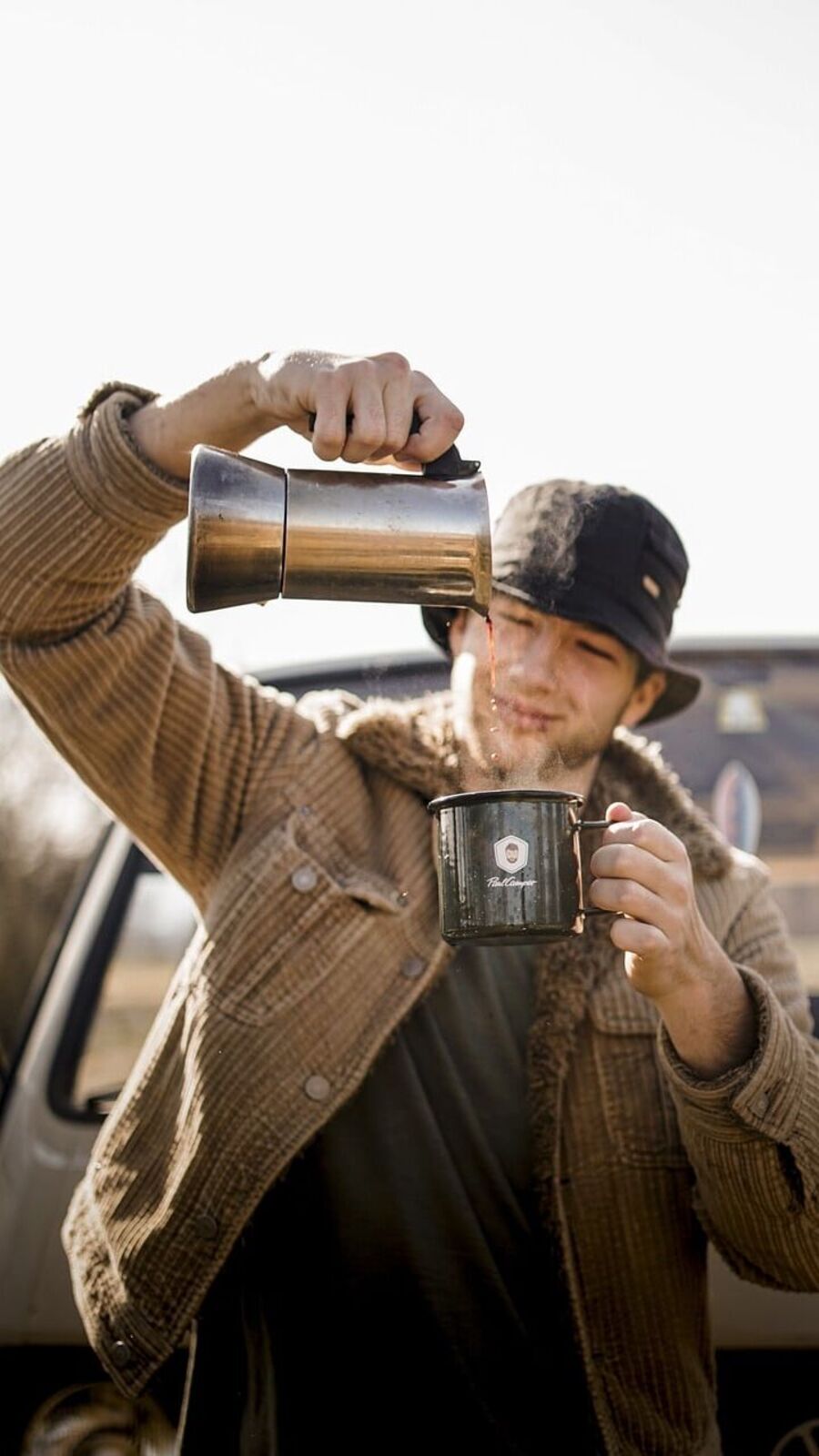 Hot Water side effect : ஆபத்து.. சூடான நீரைக் அதிகம் குடித்தால் இவ்வளவு பாதிப்புக்கள் வருமாம்!