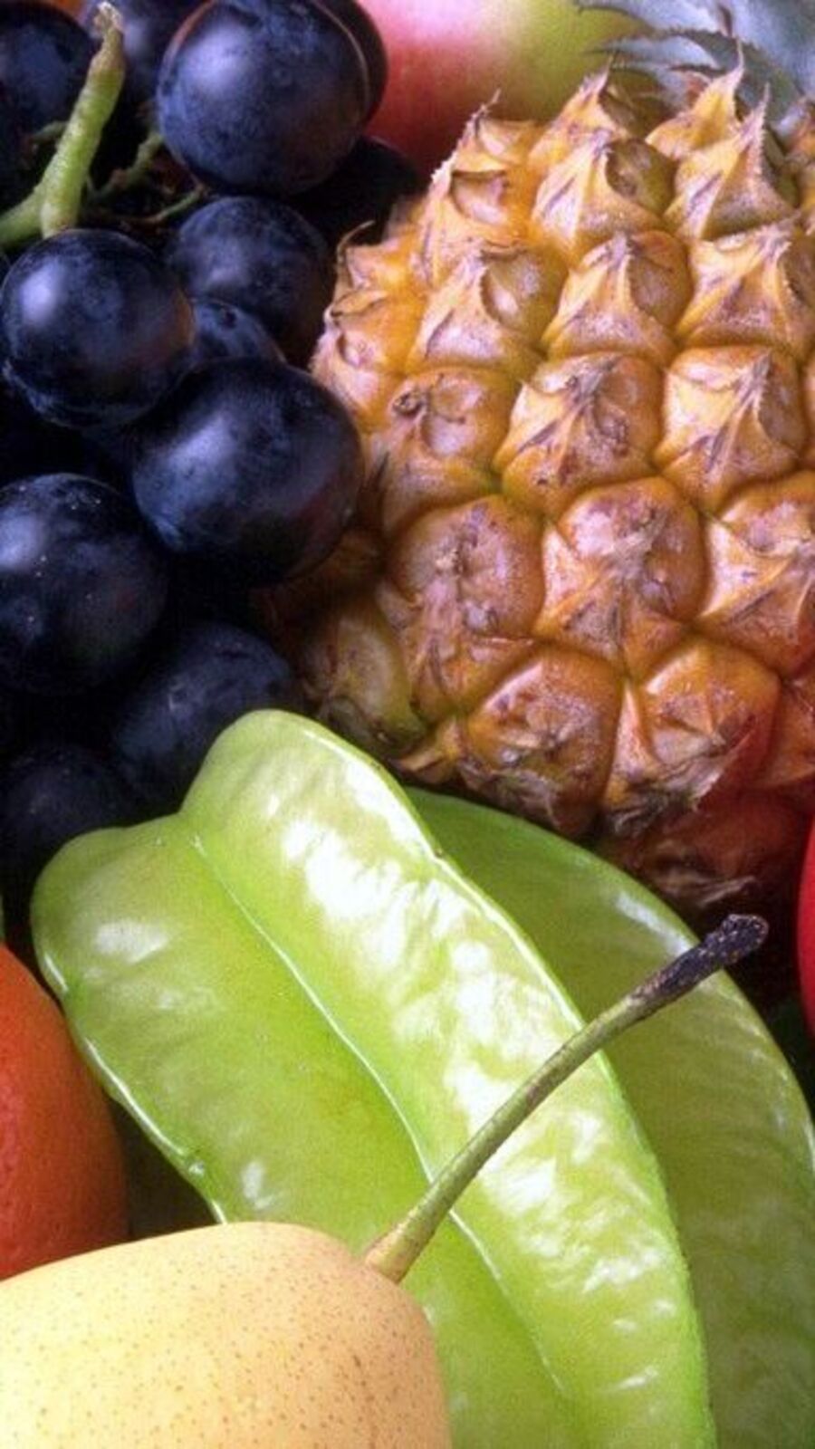 கொலஸ்ட்ராலை குறைக்கனுமா? - இதோ இந்த பழங்களை சாப்பிடுங்க!