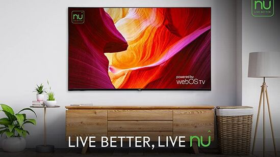 <p>Nu 165 cm (65 inch) பிரீமியம் தொடர் 4K அல்ட்ரா HD WebOS ஸ்மார்ட் LED டிவி: Nu (Nu) இலிருந்து 65 இன்ச் ஸ்மார்ட் டிவி இது 4வது K பிரீமியம் தொடர் அல்ட்ரா HD TV ஆகும். இணைய OS இல் வேலை செய்கிறது. இந்த ஸ்மார்ட் டிவி அமேசானில் 51% பெரும் தள்ளுபடியுடன் கிடைக்கிறது. ரூ. 46990. இந்த ஸ்மார்ட் டிவியின் அசல் விலை ரூ. 94999.</p>