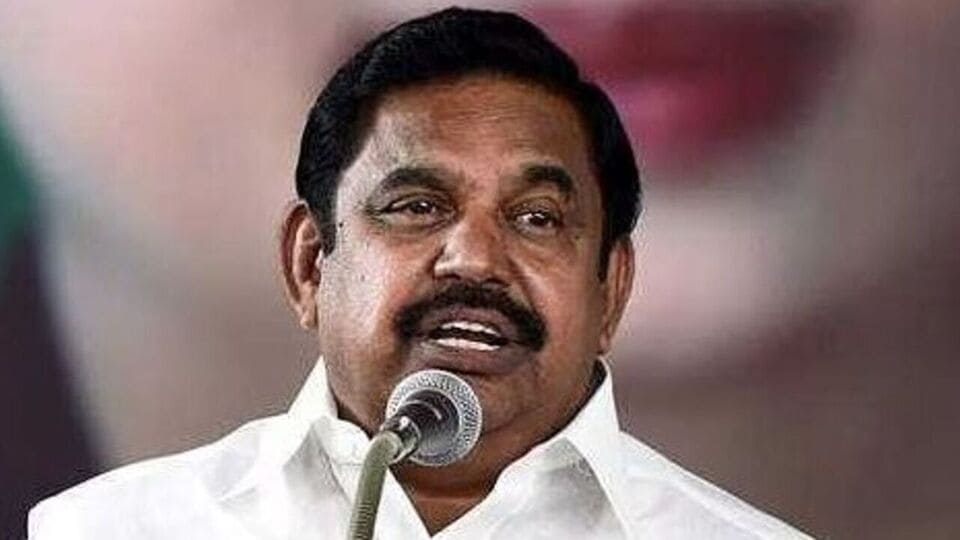 ADMK Madurai Manadu: மதுரையில் ஈபிஎஸ் போஸ்டர்கள் கிழிப்பு