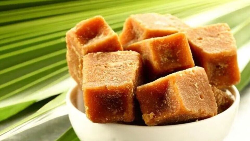 Jaggery Storage: மழைக்காலத்தில் வெல்லம் கெட்டு போகுதா.. இந்த டிப்ஸ் ஃபாலோ பண்ணுங்க