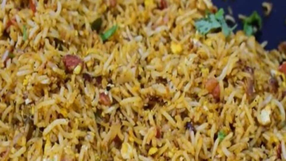 Egg Rice: கடை ஸ்டைலில் முட்டை சாதம் செய்வது எப்படி?