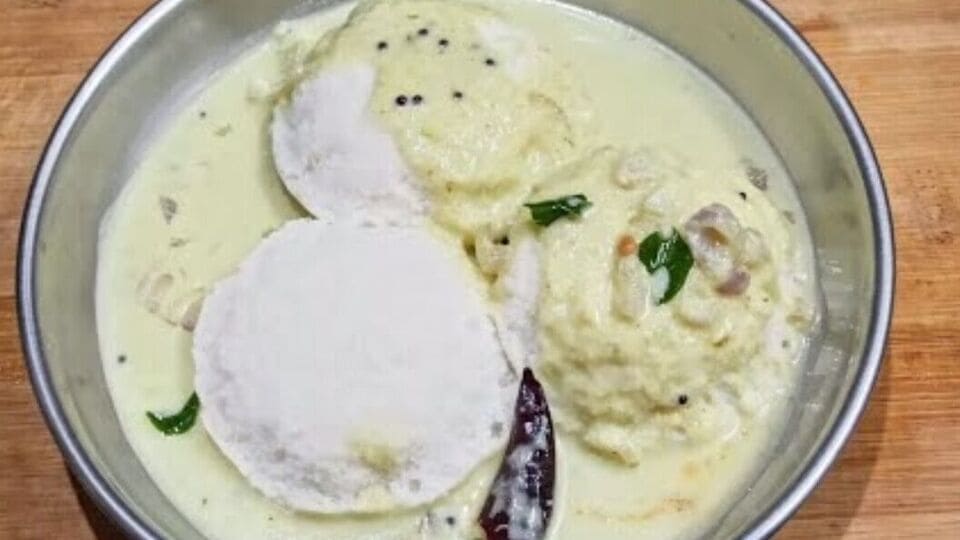 Roadside Kadai Chutney : ரோட்டுக்கடை கடை தண்ணி சட்னி! மதுரை ஸ்பெஷல் – கூடுதலா 2 இட்லி சாப்டுவீங்க!