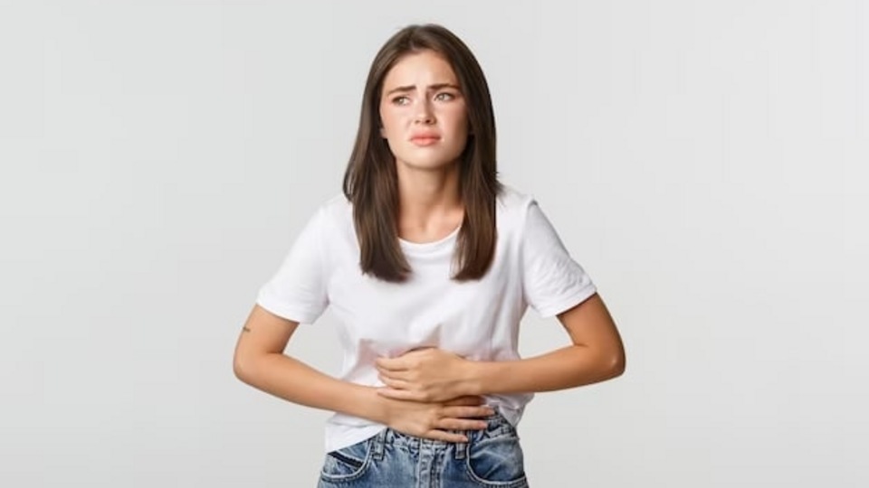 Soaked Raisins: நெஞ்செரிச்சல், வாயு பிரச்சனையால் அவதிப்படுகிறீர்களா? இந்த ஒரு பழம் போதுமே!