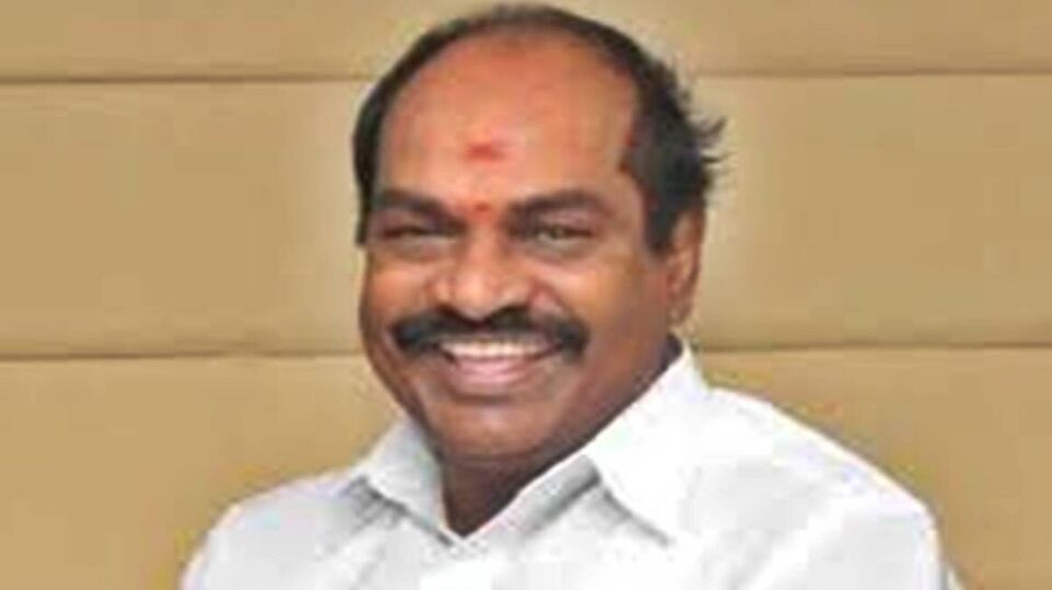 திமுக எம்பி ஜெகரட்சகனின் கல்வி நிலையங்களில் அனல் பறக்கும் ஐடி ரெய்டு..பின்னணி என்ன?