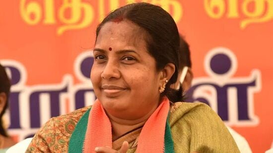 Vanathi Srinivasan: காங்கிரஸ் இனி தேசிய பாதையில் பயணிக்காது, திமுகவின் பிரிவினை பாதையில்தான் பயணிக்கும் என்பதை சொல்லாமல் சொல்லியுள்ளனர் என்று பாஜக தேசிய மகளிரணி செயலாளர் வானதி சீனிவாசன் தெரிவித்துள்ளார்.