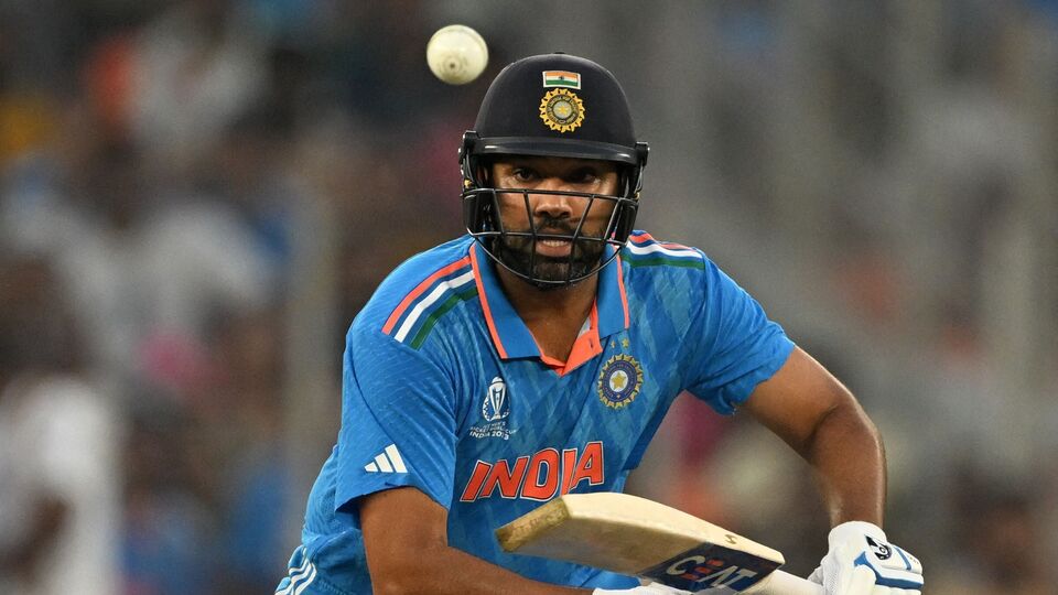 Multiple Fines for Rohit Sharma: 'காரிலும் வேகத்தை காட்டிய ரோகித் சர்மா'-அபராதம் விதித்த போக்குவரத்துத் துறை!