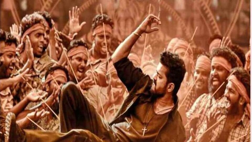 Leo Review: 'இதுவும் பீஸ்ட்டா?' சறுக்கினாரா லோகேஷ்? சங்கடத்தில் சமூக வலைதளம்!