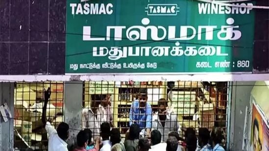 ”கடந்த 2022ஆம் ஆண்டு நடைபெற்ற தீபாவளி பண்டிகையின் போது 3 நாட்களில் 708 கோடி ரூபாய் அளவுக்கு மது விற்பனை நடந்தது குறிப்பிடத்தக்கது”