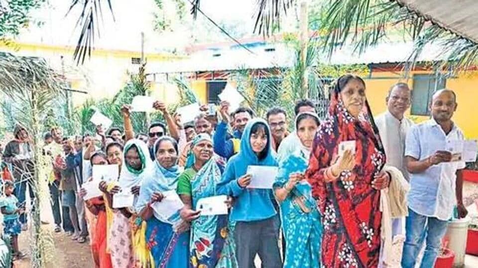 Chhattisgarh: சத்தீஸ்கரில் நடக்கும் 2ஆம் கட்ட வாக்குப்பதிவு: கடும்போட்டியில் பாஜக - காங்கிரஸ் வேட்பாளர்கள்