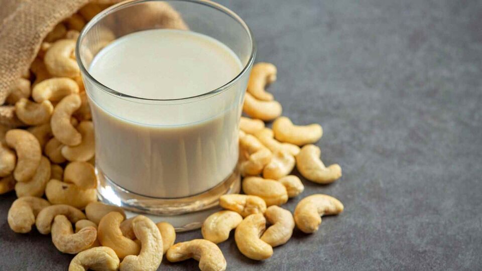 Hot Drink For Deep Sleep இரவில் ஆழ்ந்த தூக்கம் வர வேண்டுமா? சுடச் சுட