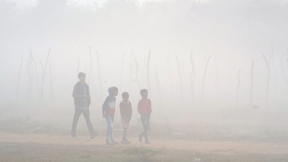 Fog Alert: மேற்கு வங்கம் உள்பட இந்த மாநிலங்களில் கடும்பனிப் பொழிவு எச்சரிக்கை