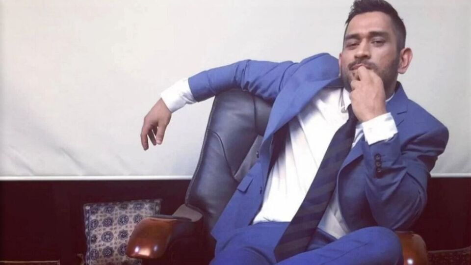 High Court: தோனி தொடர்ந்த வழக்கில் ஐபிஎஸ் அதிகாரிக்கு 15 நாட்கள் சிறை!