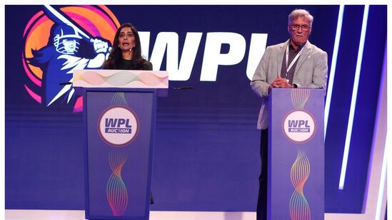 துபாயில் நடைபெறும் ஐபிஎல் 2024 இல் ஏலம் விடுபவராக மல்லிகா சாகர் இருப்பார்.