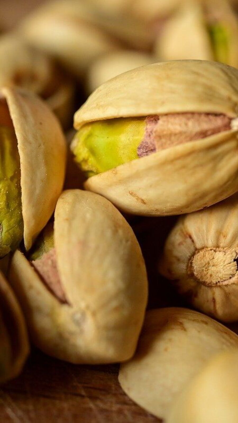 பிஸ்தா சாப்பிடுவதால் கிடைக்கும் உடல் நல ஆரோக்கிய நன்மைகள் பற்றி தெரிந்து கொள்ளலாம்