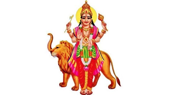 இந்நிலையில் இதே ராசியில் கடந்த பிப்ரவரி எட்டாம் தேதி அன்று அஸ்தமனம் ஆனார். தொடர்ந்து ஒரு மாத காலத்திற்கு இதே நிலையில் பயணம் செய்வார். புதன் பகவானின் அஸ்தமனம் 12 ராசிகளுக்கும் மிகப்பெரிய தாக்கத்தை ஏற்படுத்தும். இருப்பினும் ஒரு சில ராசிகள் மிகவும் கவனமாக இருக்க வேண்டிய சூழ்நிலை உருவாகியுள்ளது. அது எந்தெந்த ராசிகள் என்பது குறித்து தெரிந்து கொள்ளலாம்.&nbsp;