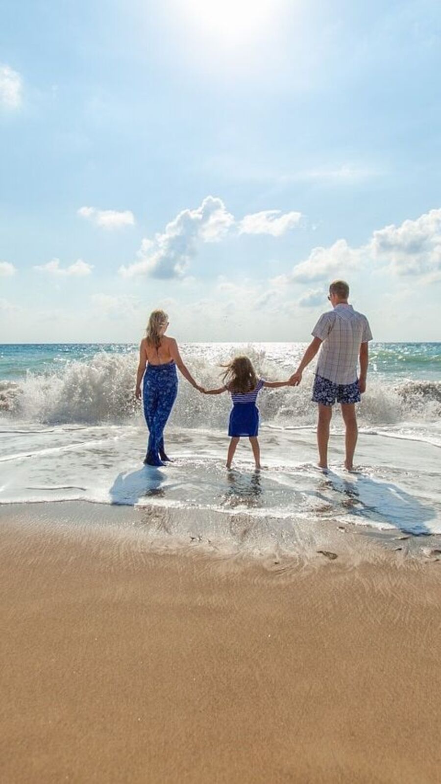 குடும்பம் கடனில் மூழ்க சில காரணங்கள்