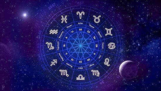 18 ஆண்டுகளுக்கு பிறகு சூழ்ச்சி கிரகம் ராகுவுடன் புதன் இணைவதால் சில ராசிகள் அதிர்ஷ்டம் பெறப்போகிறார்கள். இந்த நிகழ்வு வரும் மார்ச் 7 ஆம் தேதி நிகழப்போகிறது. இதன் காரணமாக எந்தெந்த ராசிகளுக்கு என்ன பலன்கள் கிடைக்கும் என்பதை பற்றி பார்ப்போம்.