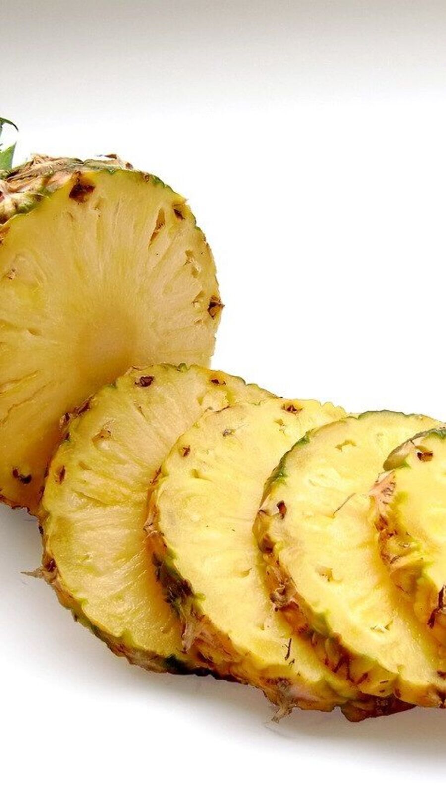 அன்னாசி பழத்தில் இருக்கும் நன்மைகள்