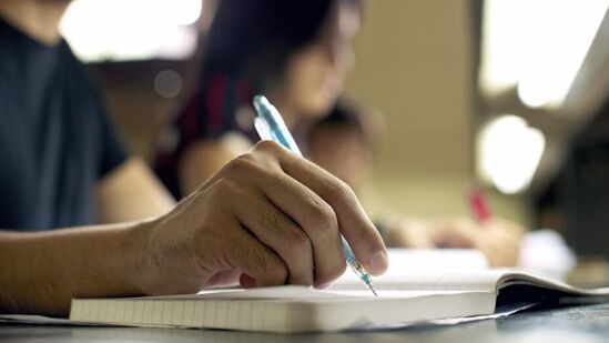 JEE முதன்மை 2024 அமர்வு 2 விண்ணப்ப காலக்கெடு நீட்டிக்கப்பட்டுள்ளது JEE முதன்மை 2024 அமர்வு 2 விண்ணப்ப காலக்கெடு நீட்டிக்கப்பட்டுள்ளது