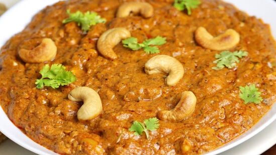 Cashew Gravy : ஊட்டச்சத்துக்கள் நிறைந்த முந்திரி பருப்பில் கிரேவி செய்து பாருங்க! கொஞ்சம் கூட மிச்சம் வைக்க மாட்டீங்க! Cashew Gravy : ஊட்டச்சத்துக்கள் நிறைந்த முந்திரி பருப்பில் கிரேவி செய்து பாருங்க! கொஞ்சம் கூட மிச்சம் வைக்க மாட்டீங்க!