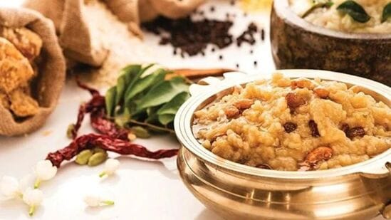 Poha Sweet Pongal : குரோதி புத்தாண்டை வரவேற்க இப்படி ஒரு சர்க்கரை பொங்கல் செய்ங்க! இதோ ரெசிபி!