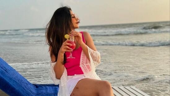 இரட்டு அறையில் முரட்டுக்குத்து, ஜாம்பி உள்ளிட்ட பல படங்களில் நடித்தவர் யாஷிகா ஆனந்த்&nbsp;