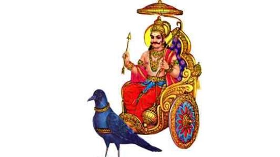 அந்த வகையில் சனி பகவான் கும்ப ராசியில் வரும் ஜூன் மாதம் 29ஆம் தேதி அன்று வக்ரப் பெயர்ச்சி அடைகிறார். வரும் நவம்பர் மாதம் வரை இதே நிலையில் கும்ப ராசியில் பயணம் செய்வார். இது ஒரு சில ராசிகளுக்கு நல்ல பலன்களை பெற்றுத் தரப் போகின்றது. அது எந்தெந்த ராசிகள் என்பது குறித்து இங்கு தெரிந்து கொள்ளலாம்.&nbsp;