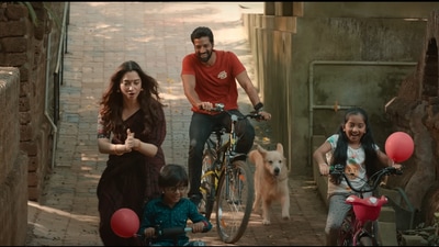Aranmanai 2 Box Office: அரண்மனை 2 படம், இந்தியாவில் நன்றாக ஓடிக்கொண்டு இருக்கிறது. அரண்மனை 2 படத்தை சுந்தர். சி இயக்கி உள்ளார்.