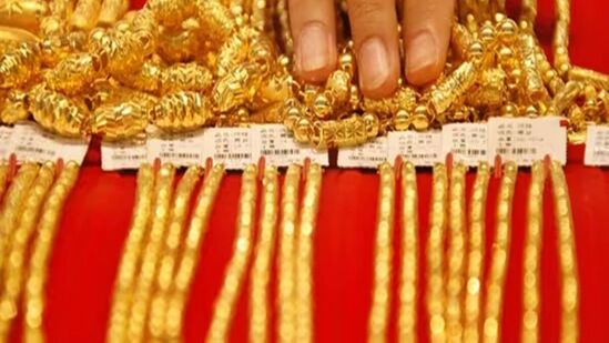 இன்றைய வெள்ளி விலை நிலவரம்: வெள்ளி விலை கிராம் ரூ.88.50க்கும், ஒரு கிலோ வெள்ளி ரூ.88,500-க்கும் விற்பனையாகிறது.&nbsp;