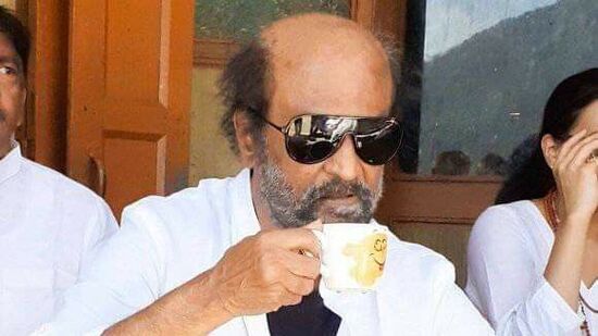 அவர் மிகவும் நெருங்கிய நண்பர்களோடு மது அருந்துவார். எவ்வளவு சாப்பிட்டாலும் காலை நான்கு மணிக்கு எழுந்து சாலையில் ஓடிக் கொண்டிருப்பார்.” என்று பேசினார்.&nbsp;