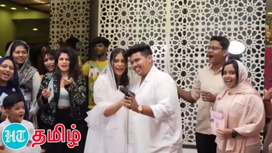 Irfan's Gender Reveals Video: தன்னை தொடர்பு கொண்ட அதிகாரிகளிடம், நான் வீடியோ வெளியிட்டது தவறுதான். அற்காக நான் ஒரு மன்னிப்பு கடிதம் வெளியிட தயாராக இருக்கிறேன். மன்னிப்பு வீடியோவும் வெளியிடுகிறோன் என்று தெரிவித்தார். ஆனால் சுகாதாரத்துறை அதிகாரிகள் அவர் மீதான நடவடிக்கை தொடரும் என தெரிவித்துள்ளனர்.