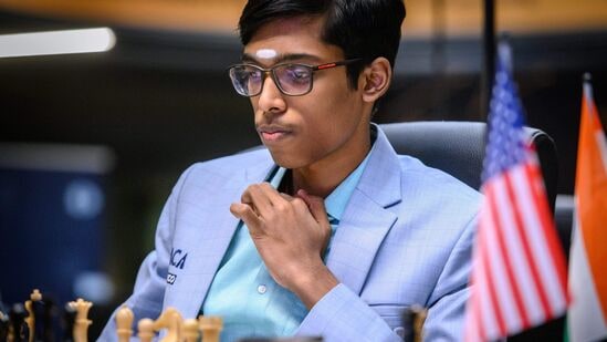 Norway Chess 2024, Round 2: வைஷாலி வெற்றி.. நடப்பு உலக சாம்பியன் லிரனிடம் பிரக்ஞானந்தா தோல்வி (PTI Photo via FIDE/Michal Walusza)