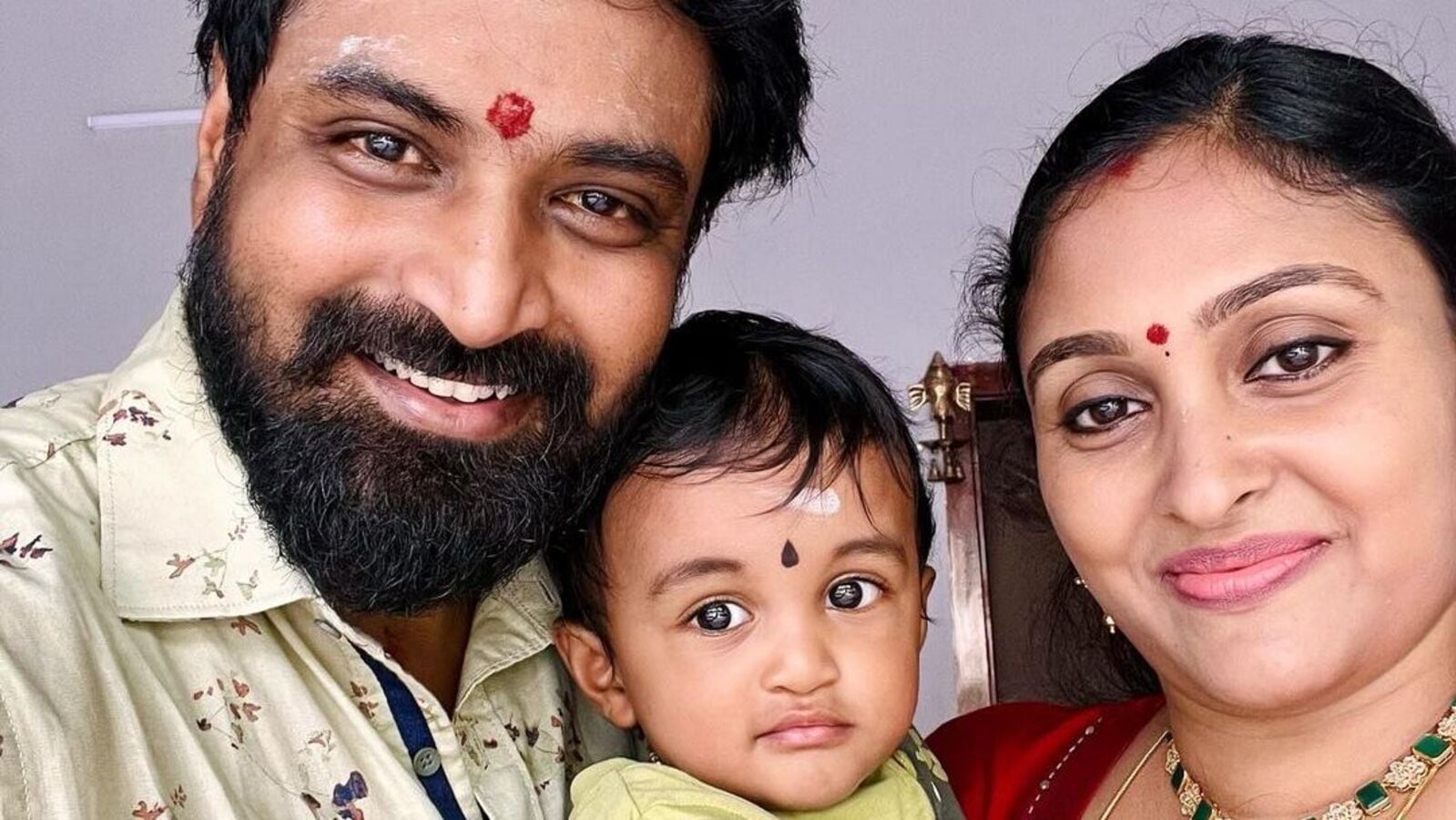 Sreeja senthil: ‘கரு தங்கவே இல்ல.. உடைஞ்சே போயிட்டேன்.. கடவுளுக்கும் எனக்கும் மட்டும்தான்’ - ஸ்ரீஜா எமோஷனல்