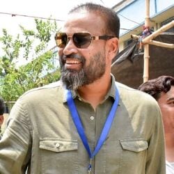 <p>யூசுப் பதானுக்கு முன், இந்திய கிரிக்கெட் வீரர்கள் பலர் மக்களவை எம்.பி.க்களாக இருந்துள்ளனர். இவர்களில் கௌதம் கம்பீர், கீர்த்தி ஆசாத், நவ்ஜோத் சித்து, முகமது அசாருதீன் ஆகியோர் அடங்குவர்.</p>