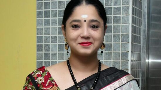 நிச்சயமாக குடும்பத்தை பாதிக்க கூடாது&nbsp;பிரச்சினைகளுக்கு பின்னர்தான், என்னுடைய அம்மா என்னை யோகாவில் மிகவும் ஆழமாக ஈடுபட வைத்தார் அங்கே தான் எனக்குள் மாற்றம் நிகழ்ந்தது. என்னுடைய குழந்தை பிறந்த பிறகு தான் என்னுடைய அம்மாவின் வலி புரிந்தது. ஒரு பெண்ணினுடைய நடவடிக்கைகள் நிச்சயமாக குடும்பத்தை பாதிக்க கூடாது&nbsp;&nbsp;