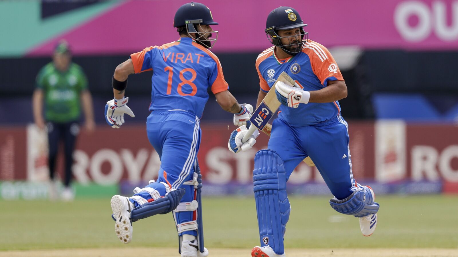 Rohit Sharma Injury: காயம் அச்சுறுத்தல்! பாகிஸ்தானுக்கு எதிராக ரோகித் களமிறங்குவதில் சிக்கல்? பிட்சை குறை கூறும் பிசிசிஐ