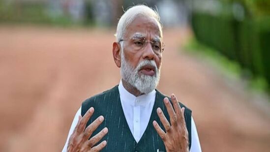 Modi Oath: 3வது முறையாக இன்று பிரதமராக பதவியேற்கிறார் மோடி.. புதிய அமைச்சரவையில் யார், யாருக்கு வாய்ப்பு?