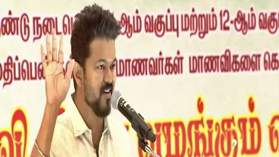 Actor Vijay Meets Students: மீண்டும் களத்தில் இறங்கும் தவெக தலைவர் விஜய்.. வெளியானது முக்கிய அறிவிப்பு!