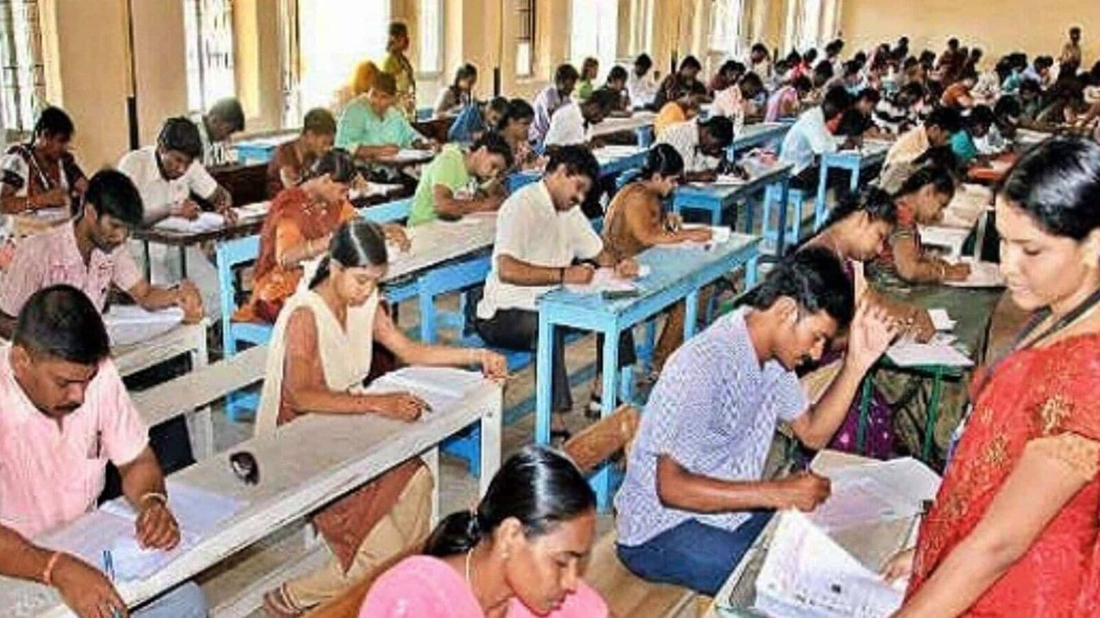 SGT Exam : இடைநிலை ஆசிரியர் தேர்வு அடுத்த மாதம் 21ஆம் தேதி நடைபெறும் - ஆசிரியர் தேர்வு வாரியம் அறிவிப்பு!