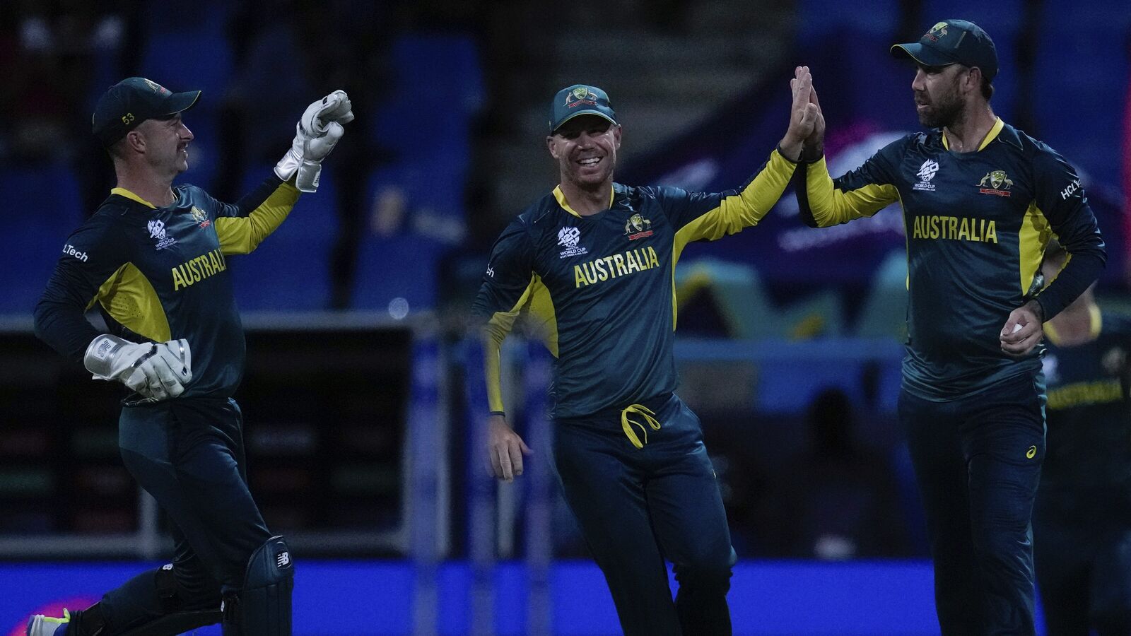 Australia in Super Eights: இலக்கை எட்ட தேவைப்பட்டது வெறும் 5.4 ஓவர்களே.. சூப்பர் 8 சுற்றுக்கு முன்னேறியது ஆஸ்திரேலியா