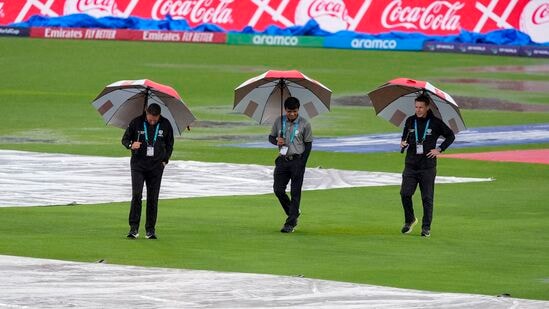 Sri Lanka vs Nepal Match abandoned: ஃப்ளோரிடாவில் மழை.. ஆடுகளத்தில் உலராத ஈரப்பதம், கைவிடப்பட்ட இலங்கை, நேபாளம் மேட்ச். AP/PTI